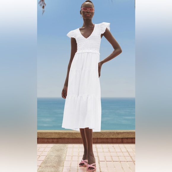 NWT o.p.t phoebe dress. Never been worn in perfect condition. Great for summer - Picture 2 of 5